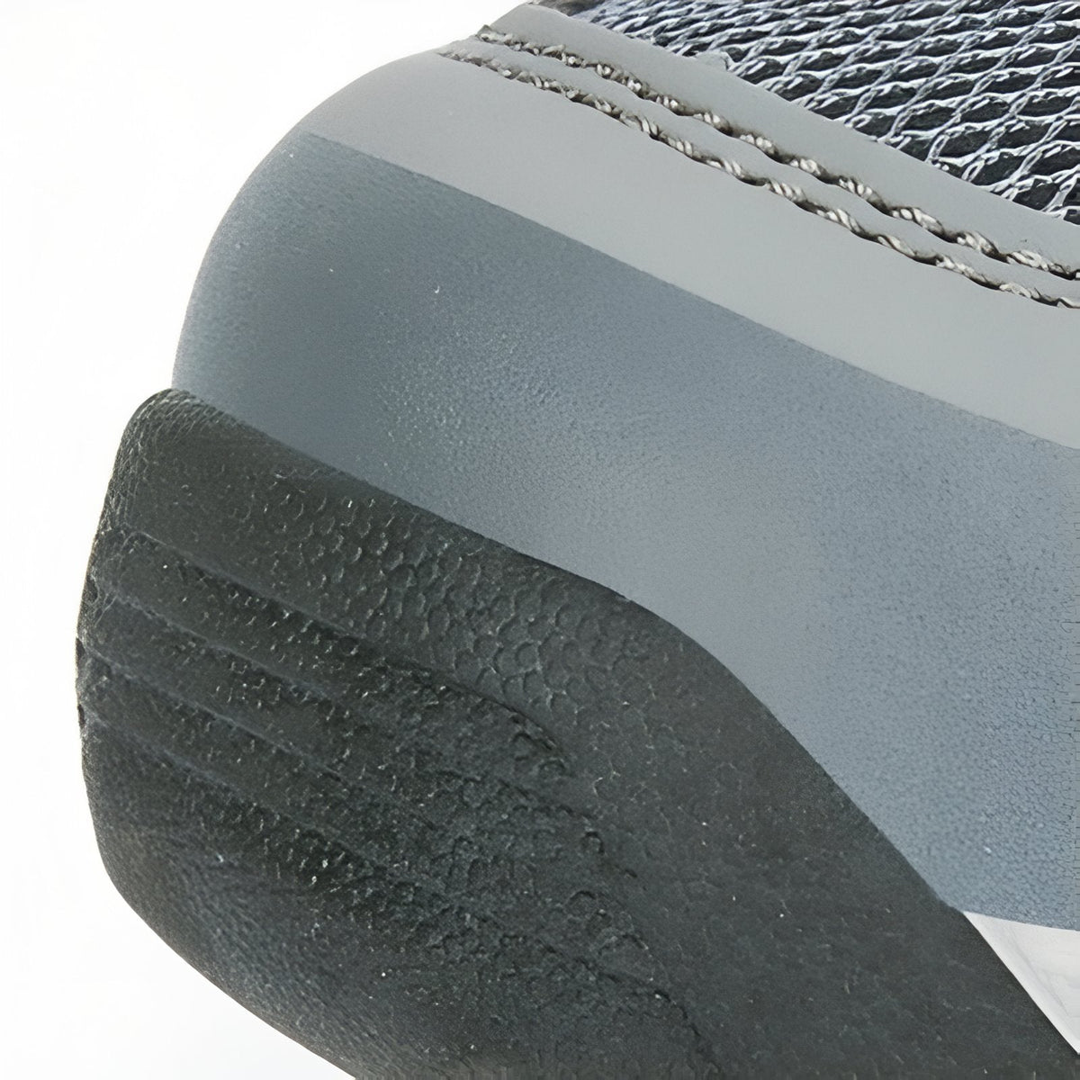 Chaussure basse randonnée légère semelle crantée outdoor | Esprit Baroudeur