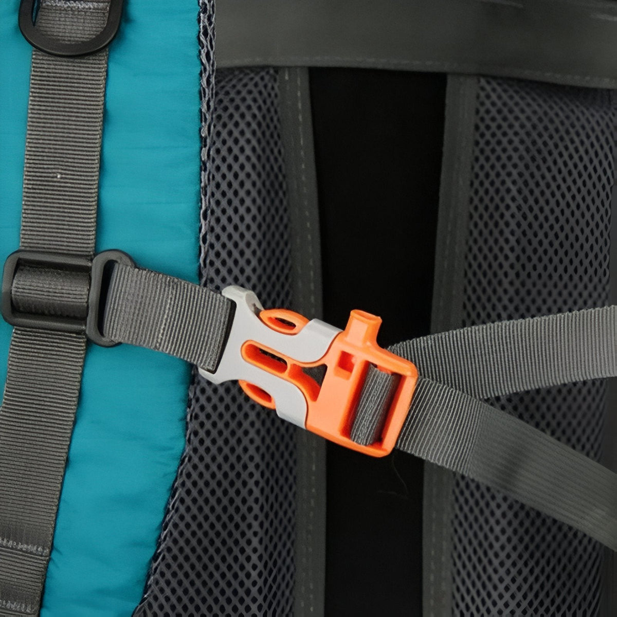 Sac à dos randonnée 70L avec housse de pluie | Esprit Baroudeur