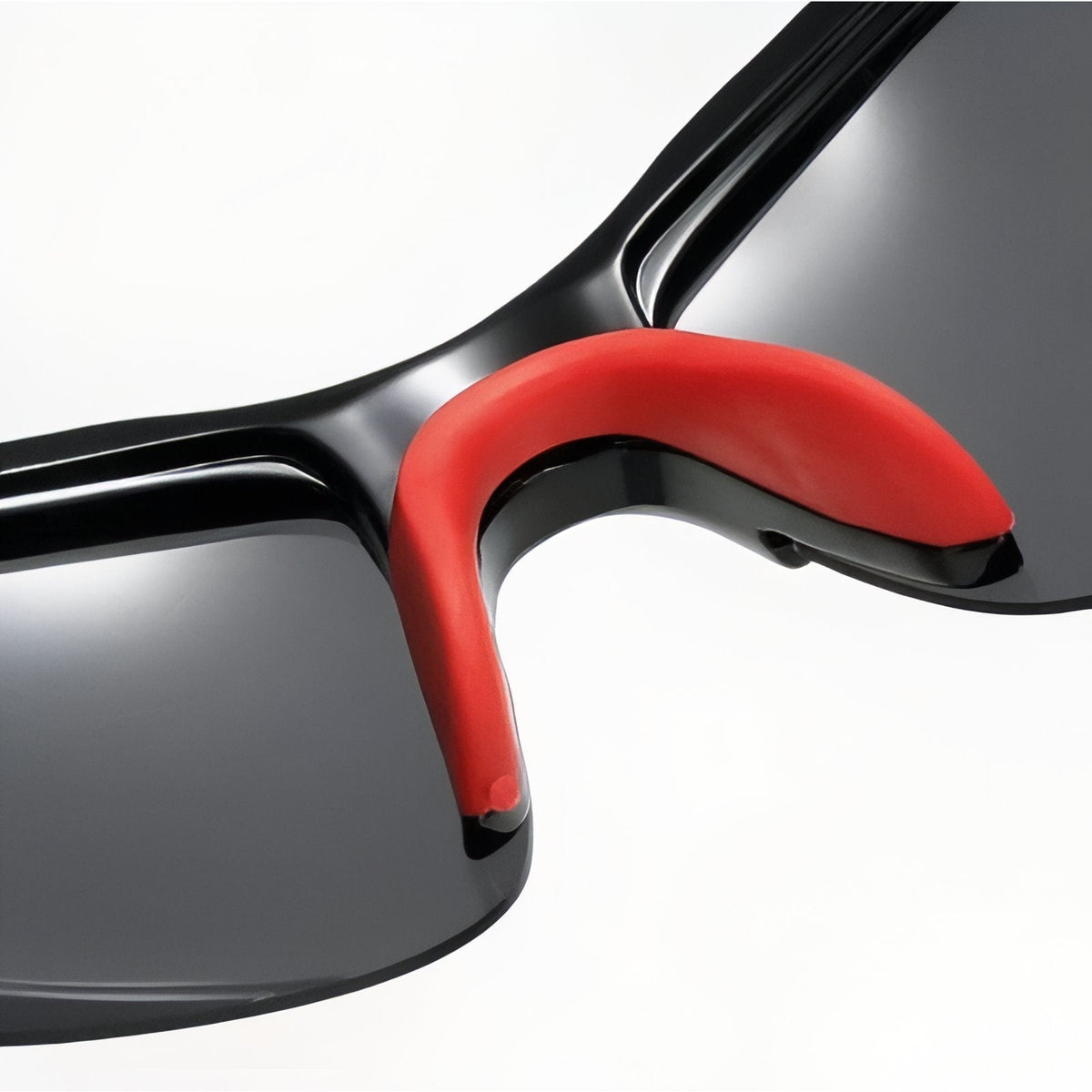 Lunettes de randonnée polarisées avec cordon de maintien | Esprit Baroudeur