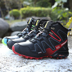Chaussures de randonnée hautes fourrées montagne hiver | Esprit Baroudeur