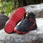 Chaussures de randonnée hautes fourrées montagne hiver | Esprit Baroudeur