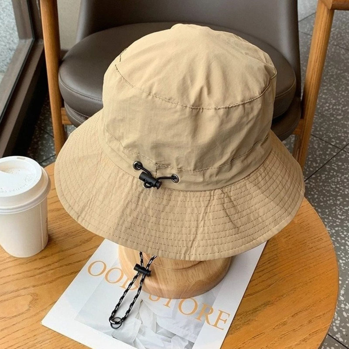 Chapeau de randonnée pliable imperméable avec cordon ajustable | Esprit Baroudeur