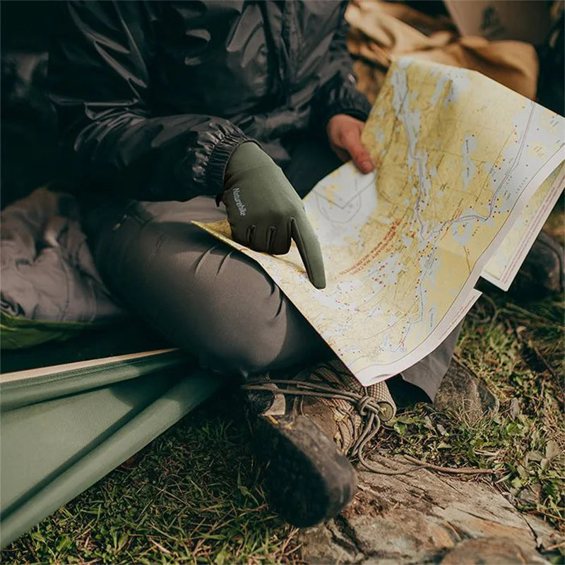 Gants de randonnée tactiles antidérapants pour trekking | Esprit Baroudeur