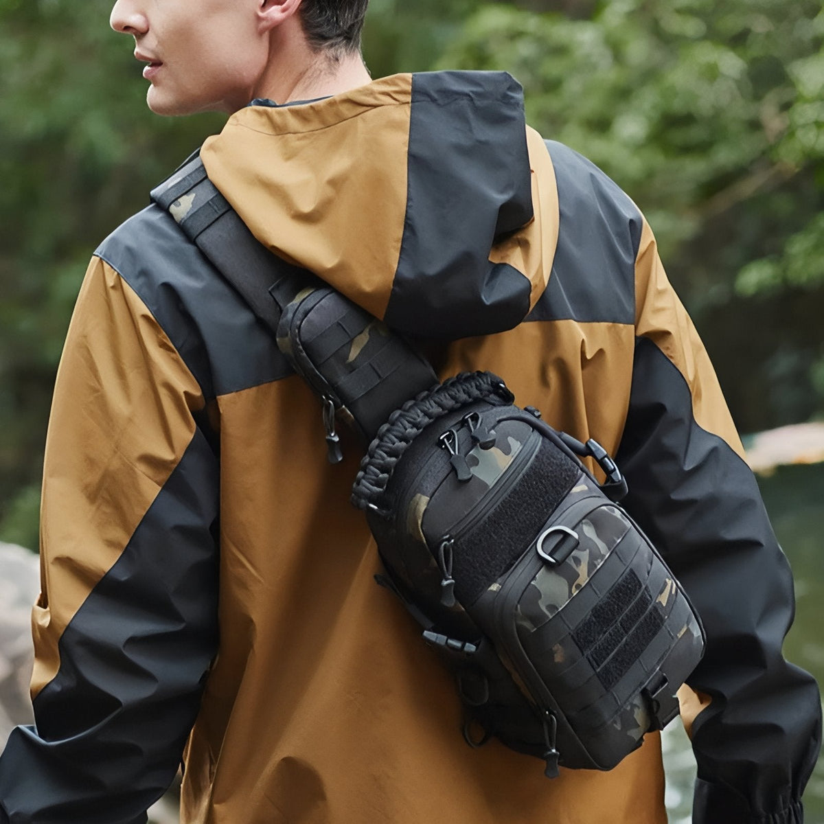 Sac bandoulière randonnée tactique multipoches sport outdoor | Esprit Baroudeur