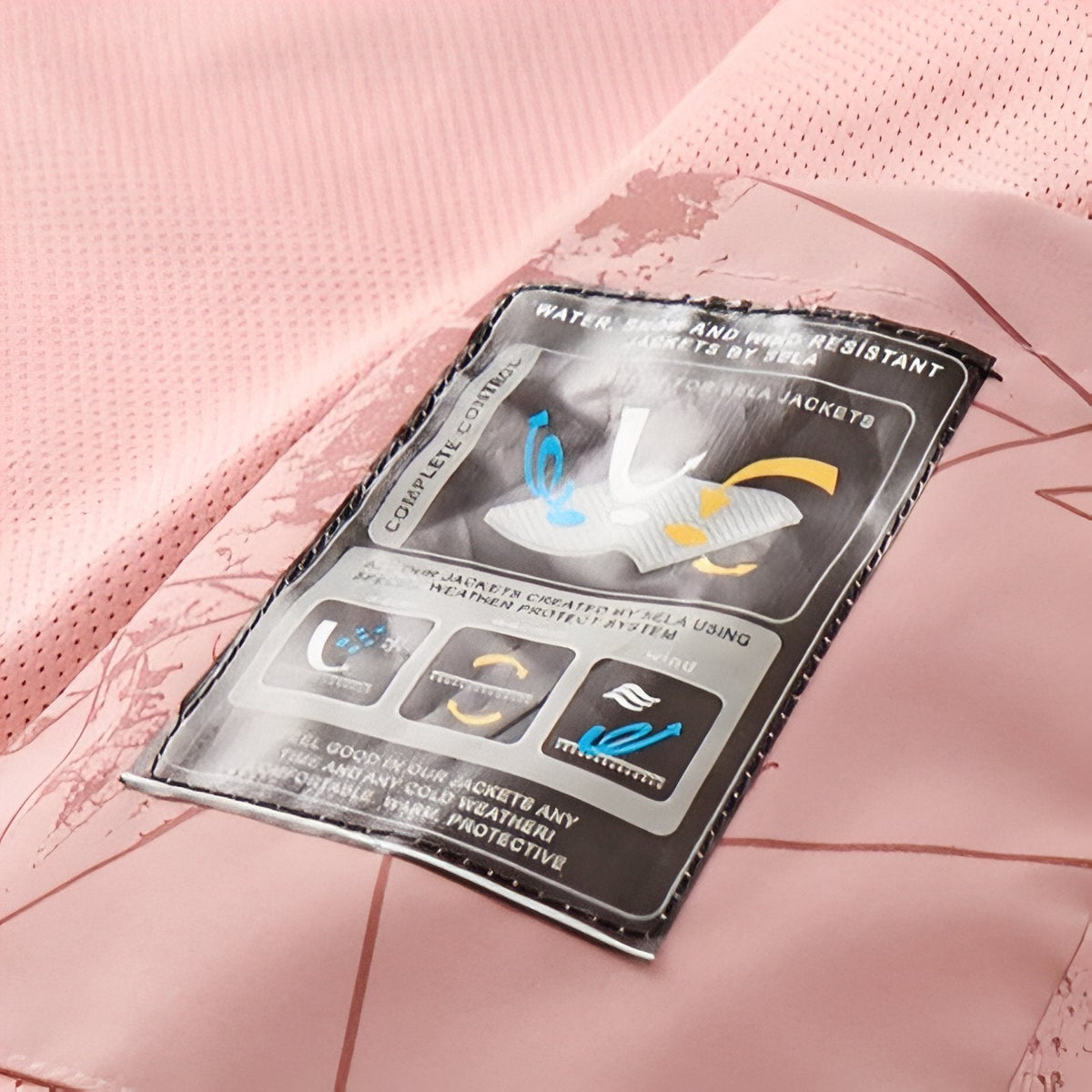 Veste imperméable randonnée à capuche motif montagne | Esprit Baroudeur