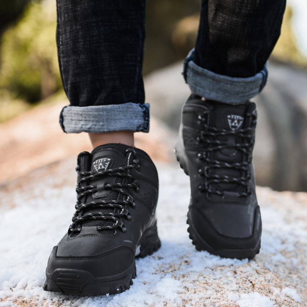 Bottes de randonnée montantes imperméables pour sentiers | Esprit Baroudeur